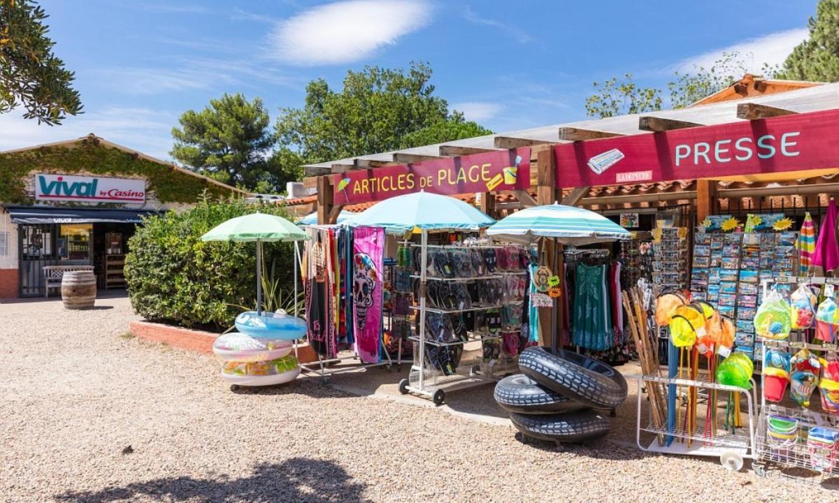 Les Mobilhomes Helvetiques 4 Etoiles Mar Estang Canet En Roussillon Εξωτερικό φωτογραφία